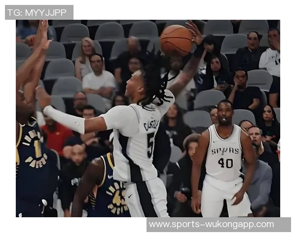 文班称相信卡斯尔处理球能力6次失误并不影响球队信心