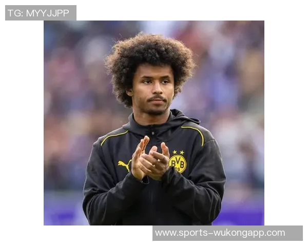 曼联对多特边锋阿德耶米表现出兴趣球探主管与其关系密切