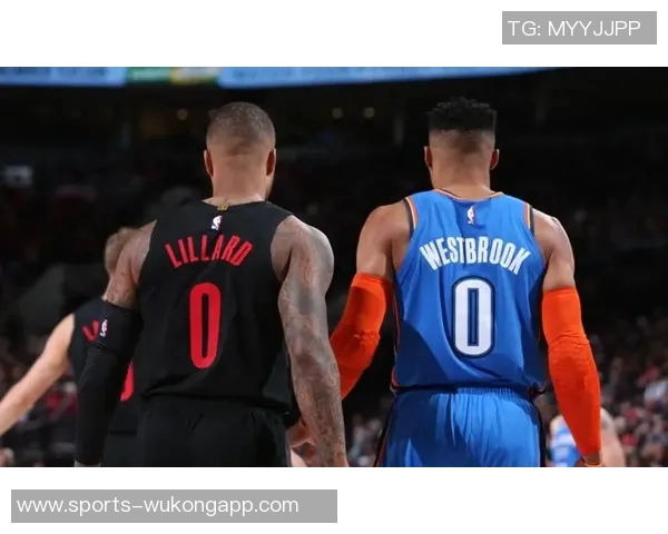 昔日双枪重聚波特兰麦科勒姆赛后与利拉德深情拥抱致敬