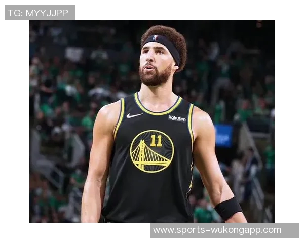 克莱分享三分投篮秘诀:寻找空位与调整姿势是关键 克莱分享三分投篮秘诀:寻找空位与调整姿势是关键